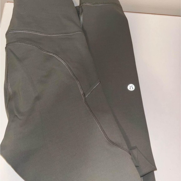 Lululemon invigorate HR tight 25” GRSG size 4 *like new* - Picture 1 of 2